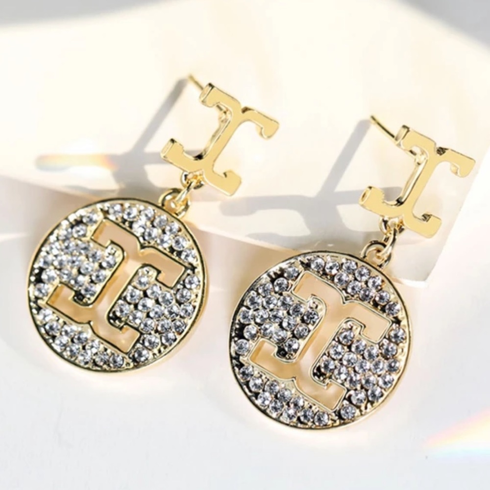 gold diamond earrings